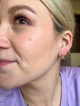 Load image into Gallery viewer, Teddy Bear Huggies