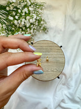 Load image into Gallery viewer, Teddy Bear Huggies