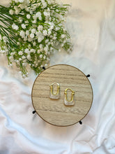 Load image into Gallery viewer, Clear Resin Huggies