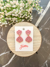 Load image into Gallery viewer, Evelyn