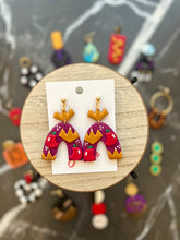 Load image into Gallery viewer, Apple Queen