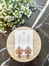 Load image into Gallery viewer, Feyre