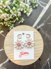 Load image into Gallery viewer, Isla