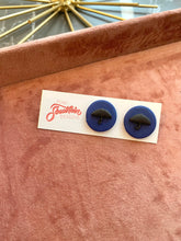 Load image into Gallery viewer, Logan