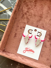 Load image into Gallery viewer, Bessie Hoops