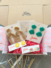 Load image into Gallery viewer, Mystery Box