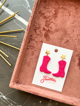 Load image into Gallery viewer, Dolly