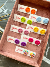 Load image into Gallery viewer, Smiley Face Studs